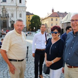 Beseda prezidentskho kandidta Jiho Drahoe v Klatovech