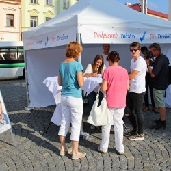 Beseda prezidentskho kandidta Jiho Drahoe v Klatovech